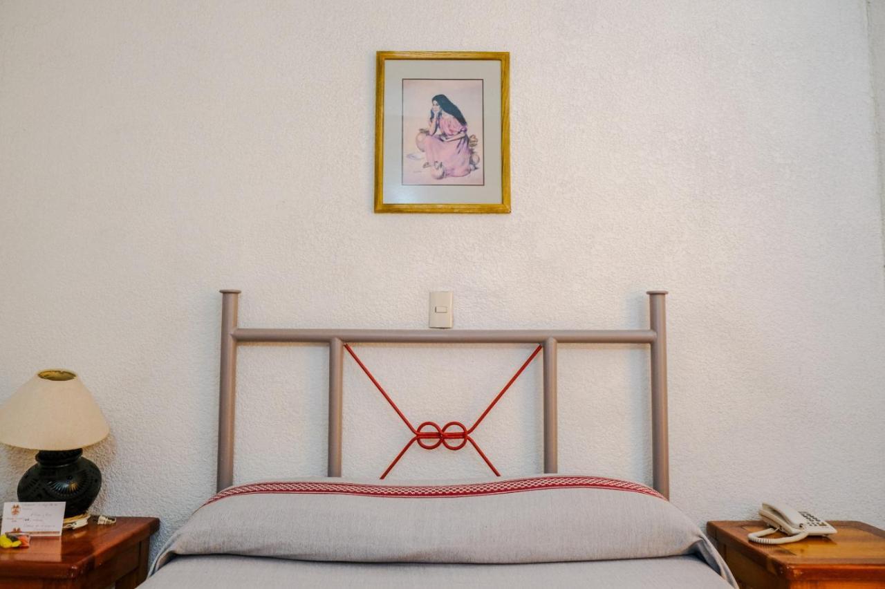 Hotel Posada El Cid Oaxaca Экстерьер фото