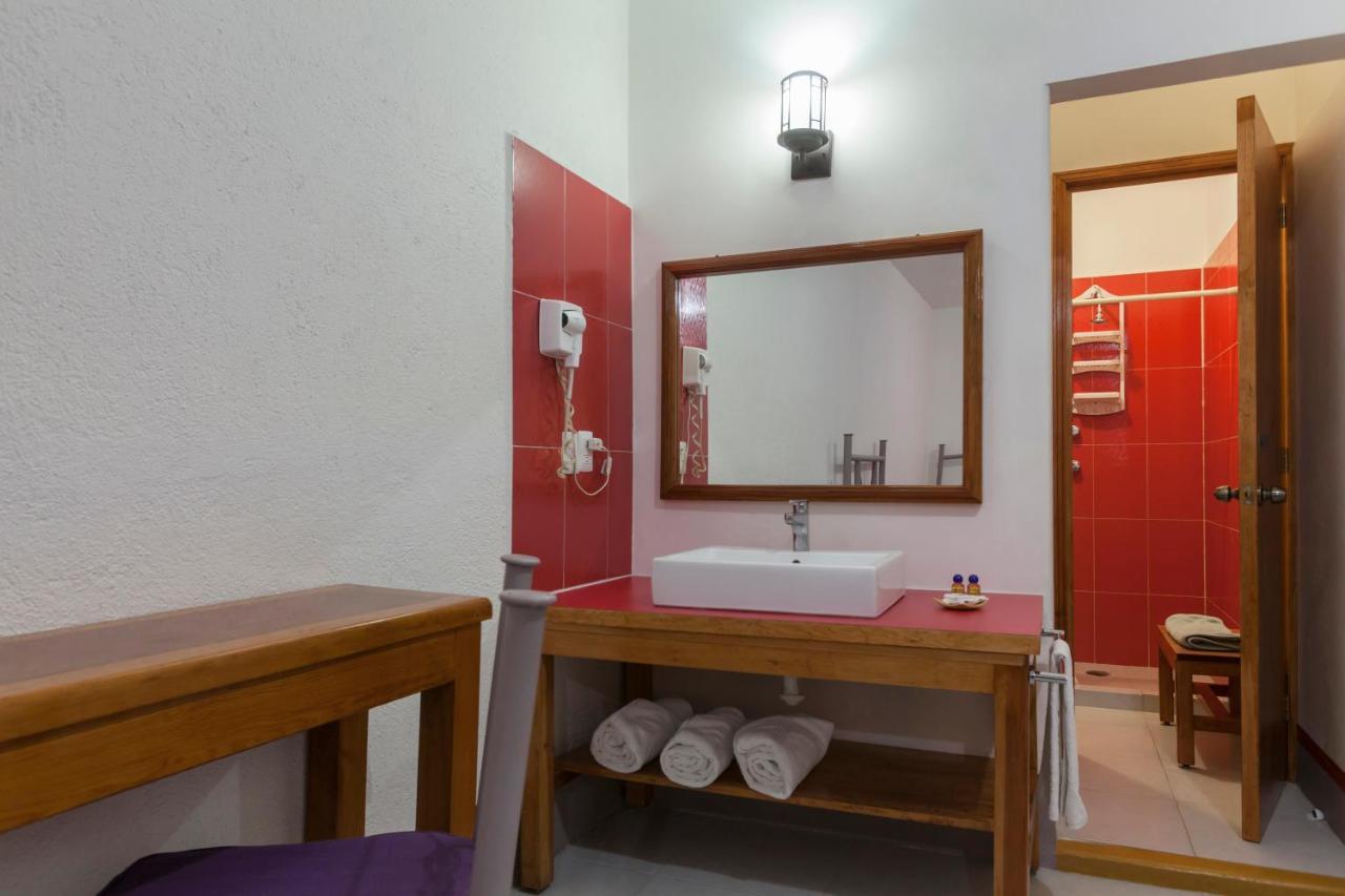 Hotel Posada El Cid Oaxaca Экстерьер фото
